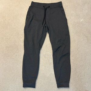 Lululemon Grey Jogger. Small. Worn a few times.